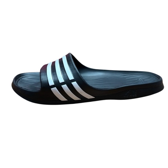 NEW, Adidas, Women’s Adilette Aqua Slides, Black & White, Size 9 ☀️ - Picture 2 of 8